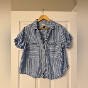 Universal Thread Lightweight Short Sleeve Striped Button Up Size Large